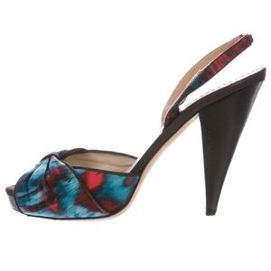 Oscar de la Renta Slingback Sandals